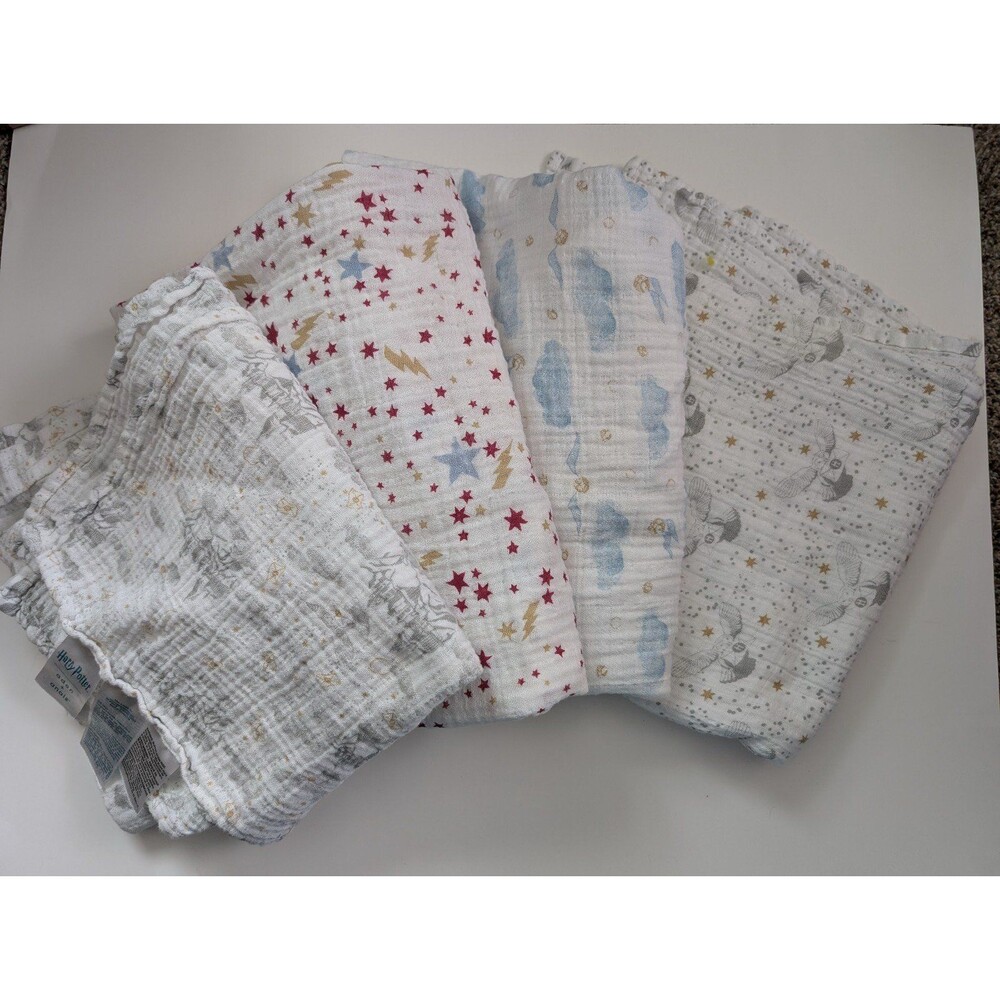 Aden + Anais Harry Potter blankets/swaddles